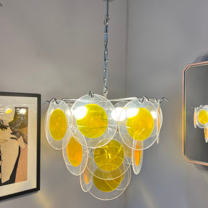 Kronleuchter gelb silber mit Plexiglas-Scheiben