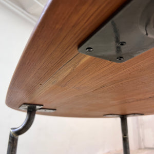 Esstisch Teak mit Metallbeinen von Niels Bach