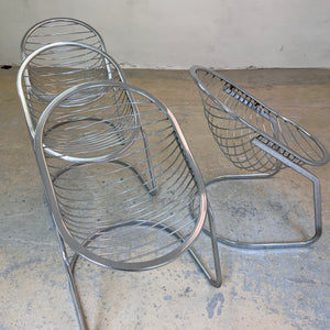 Freischwinger Modell Egg Chair mit Fell von Gastone Rinaldi