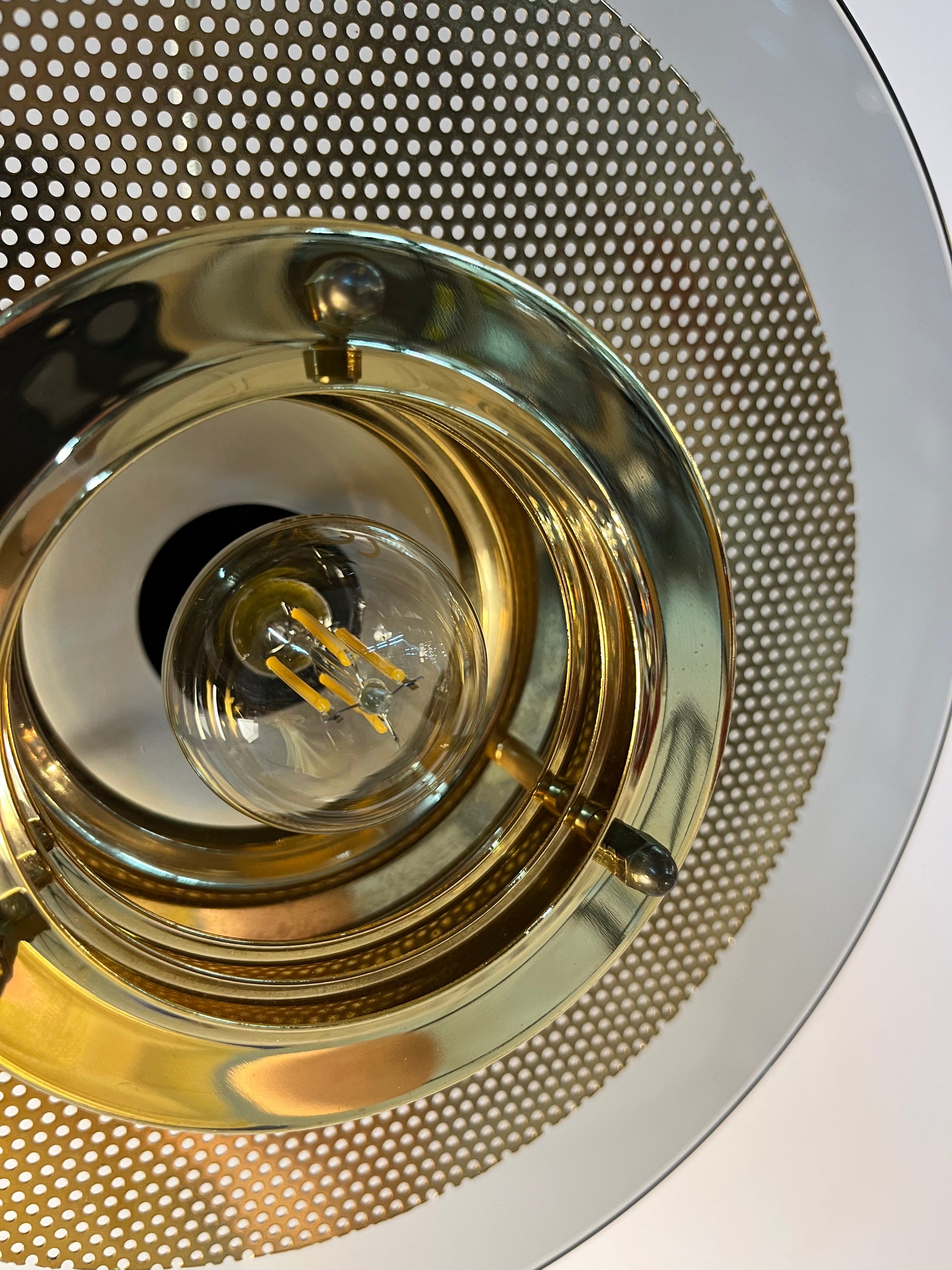 Kleine Hängelampe Rauchglas Messing von Jan Eskil Eskilsson für Belid