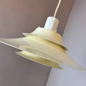 Dänische Lamellenlampe cremeweiss