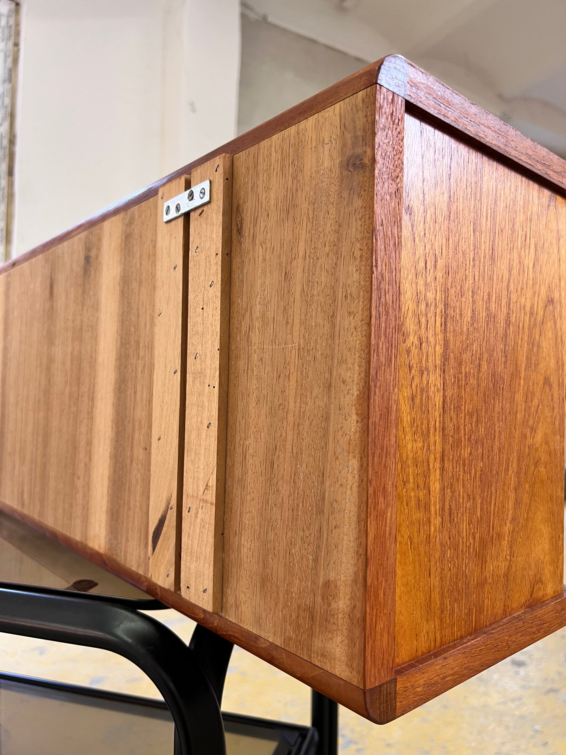 Schmales Regal Modul Teak