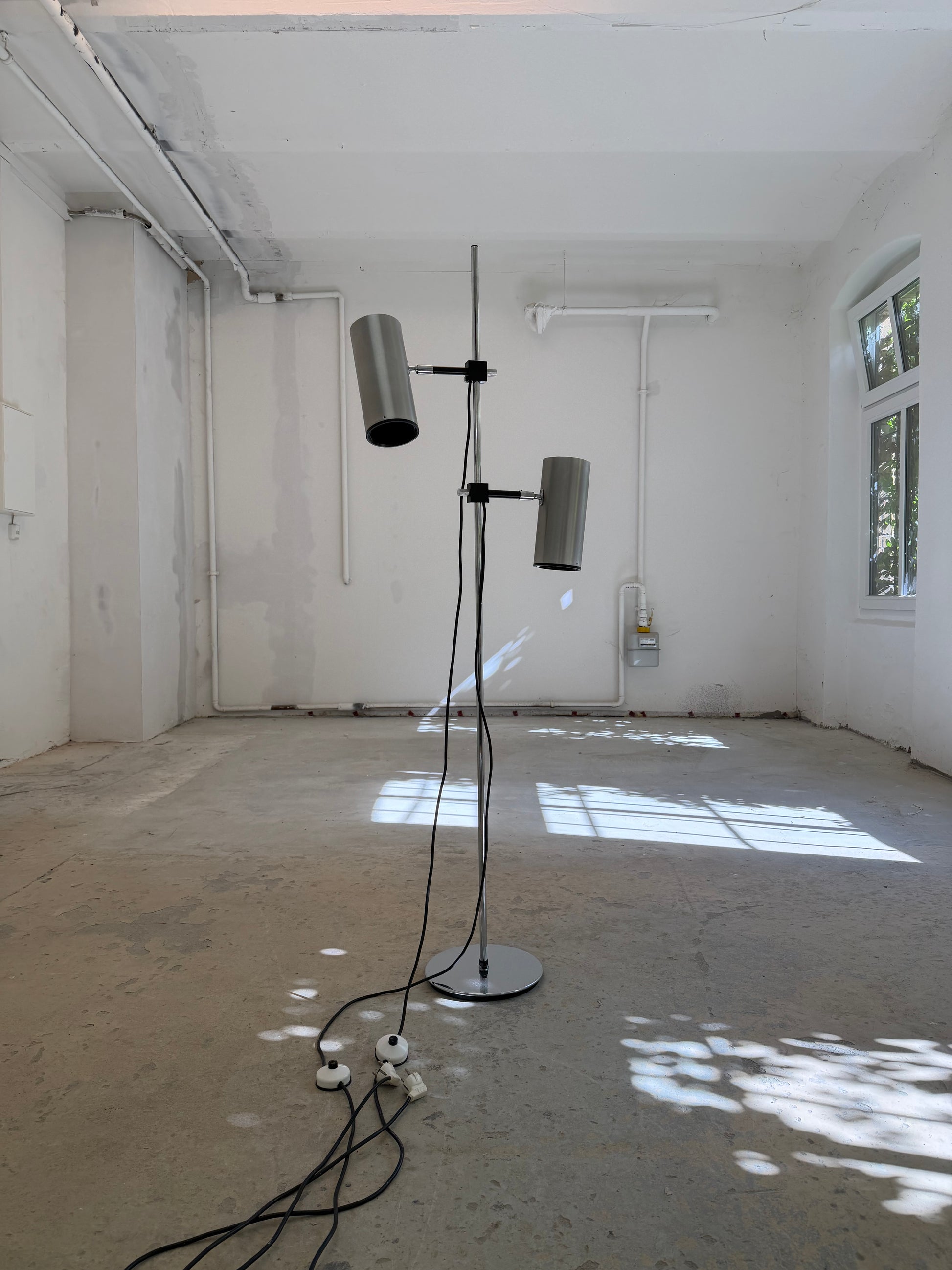 Stehlampe silber von Arnold Berges für Staff