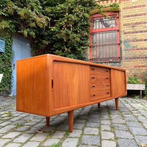 Sideboard Teak von H.P. Hansen