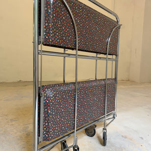 Dinette Servierwagen mit Blümchen und Chrom