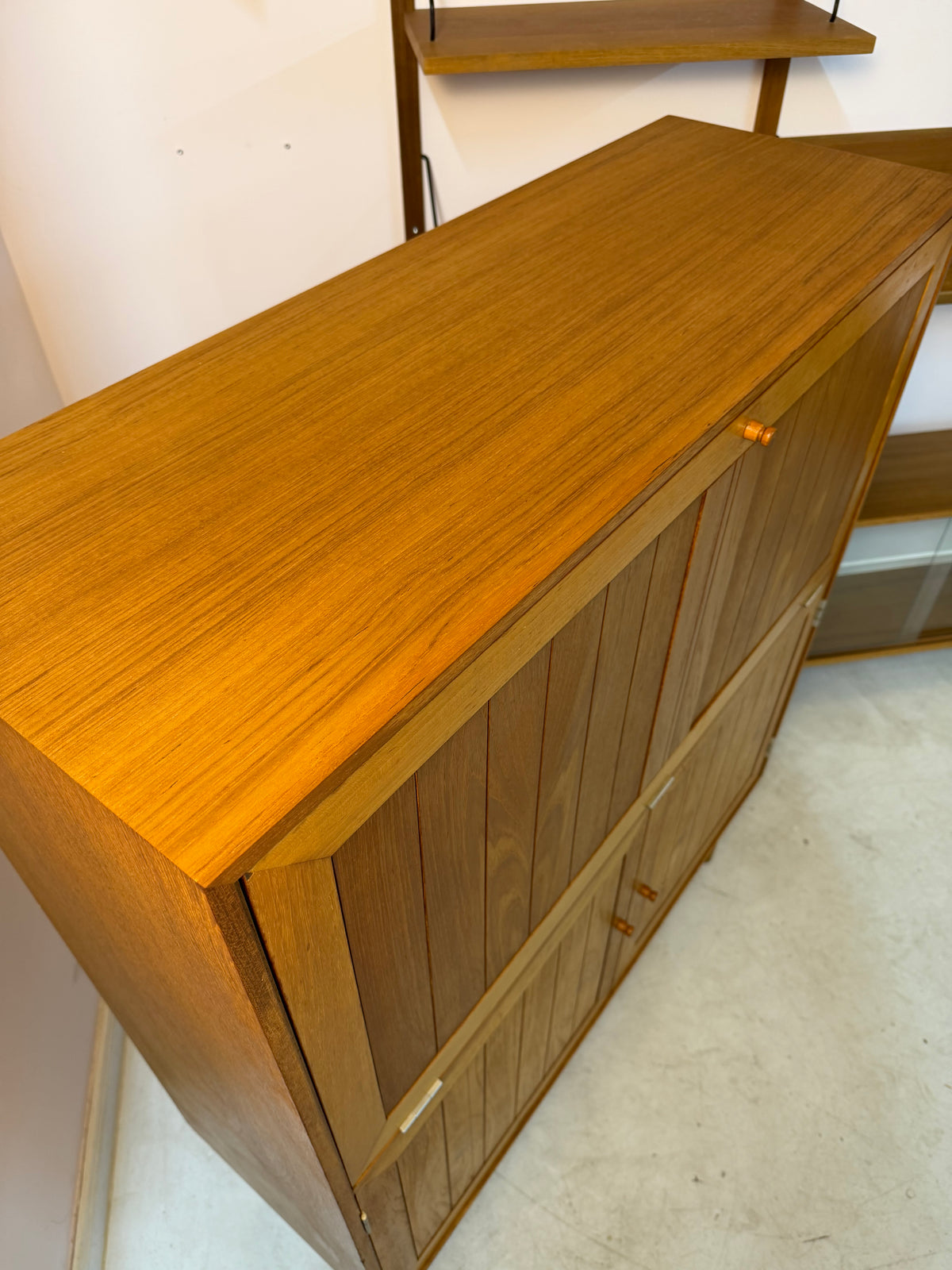 Barschrank Eiche von Rud Thygesen & Johnny Sørensen für HG Furniture