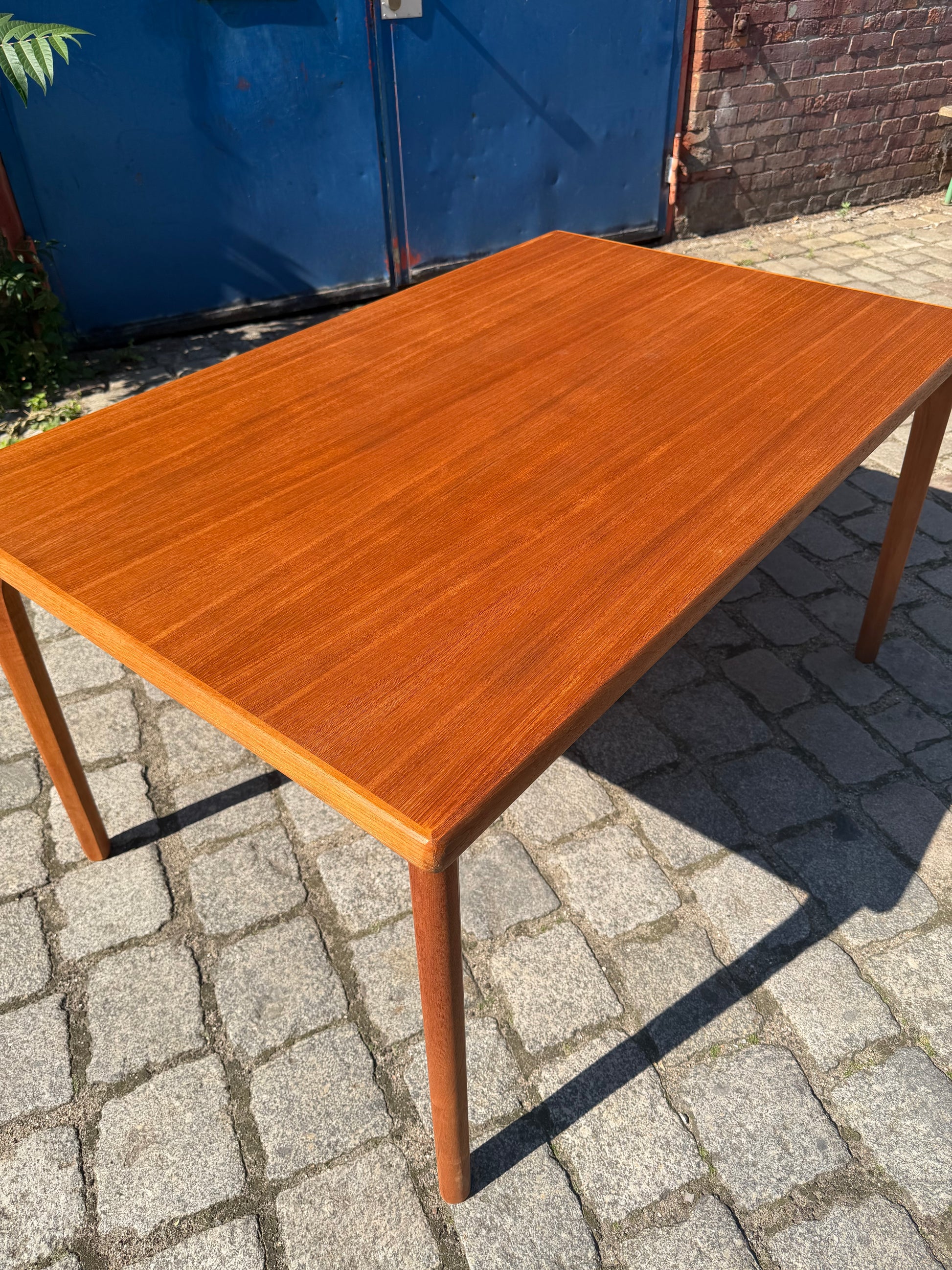 Ausziehbarer Esstisch Teak von Henning Kjærnulf