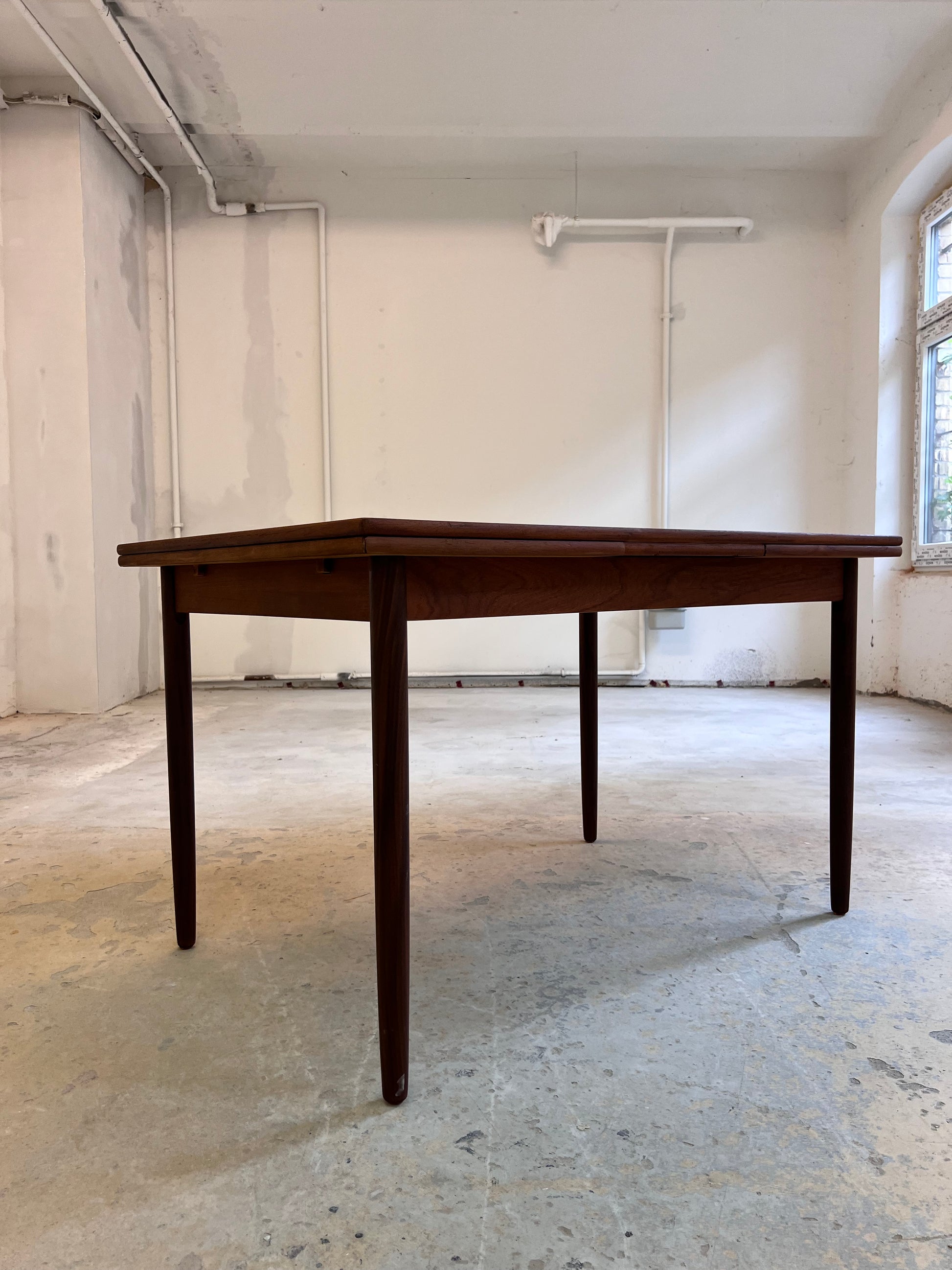Ausziehbarer Esstisch Teak aus Dänemark
