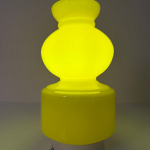 Tischlampe sonnengelb Opalglas