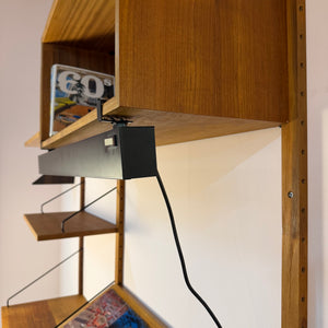 Wandregal Royal System Teak mit Lampe von Poul Cadovius