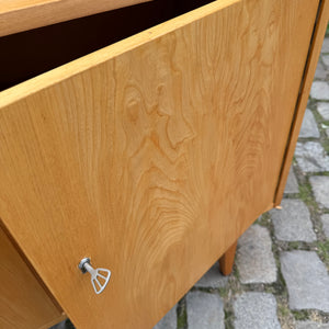 Kommode Typ 602/A Esche mit Schranktüren von Franz Ehrlich für Hellerau