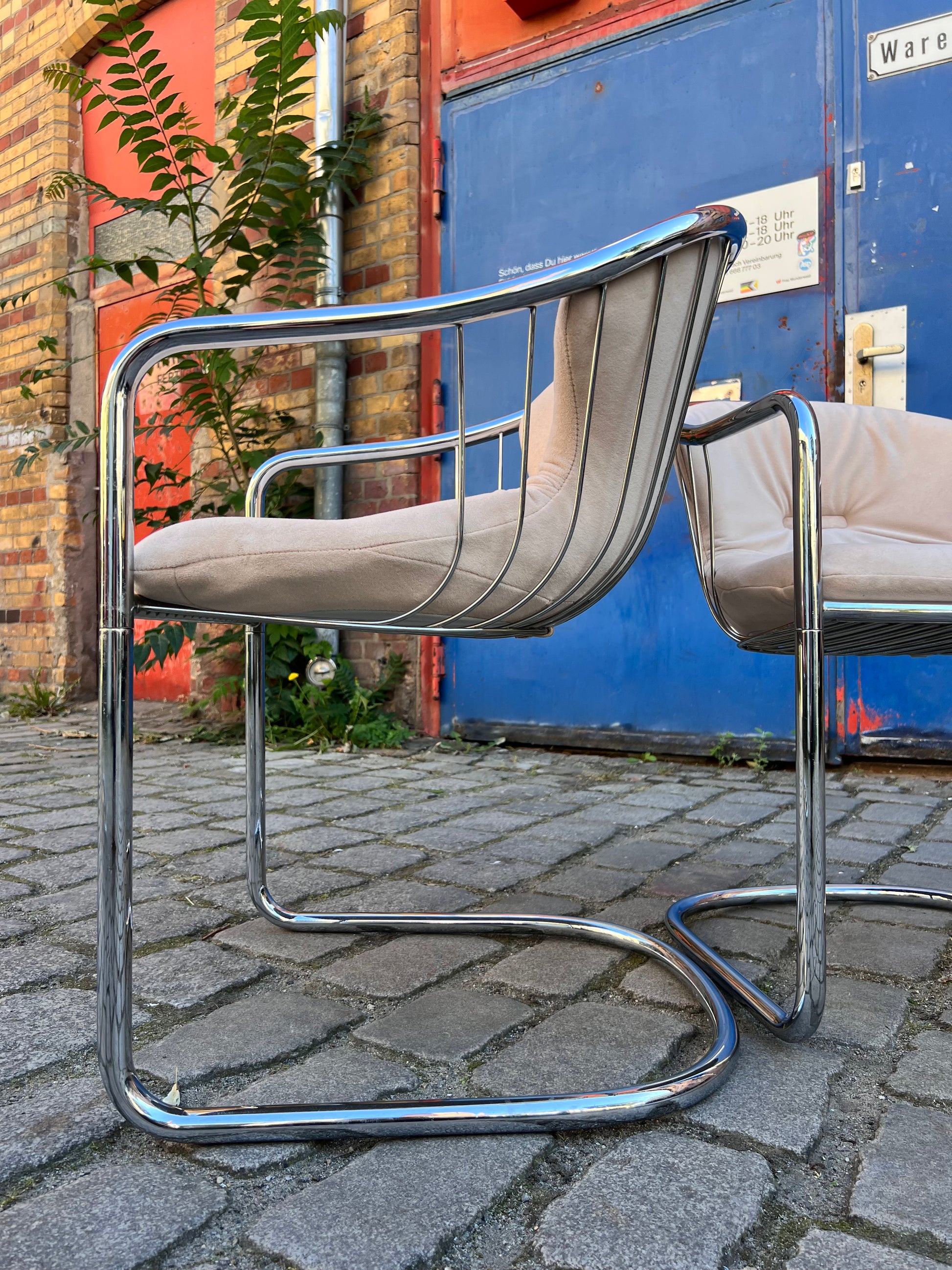 Set: 2x Freischwinger creme Chrom von Gastone Rinaldi - neu gepolstert