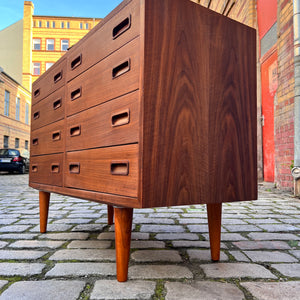 Doppelkommode Nussbaum von Carlo Jensen für Poul Hundevad