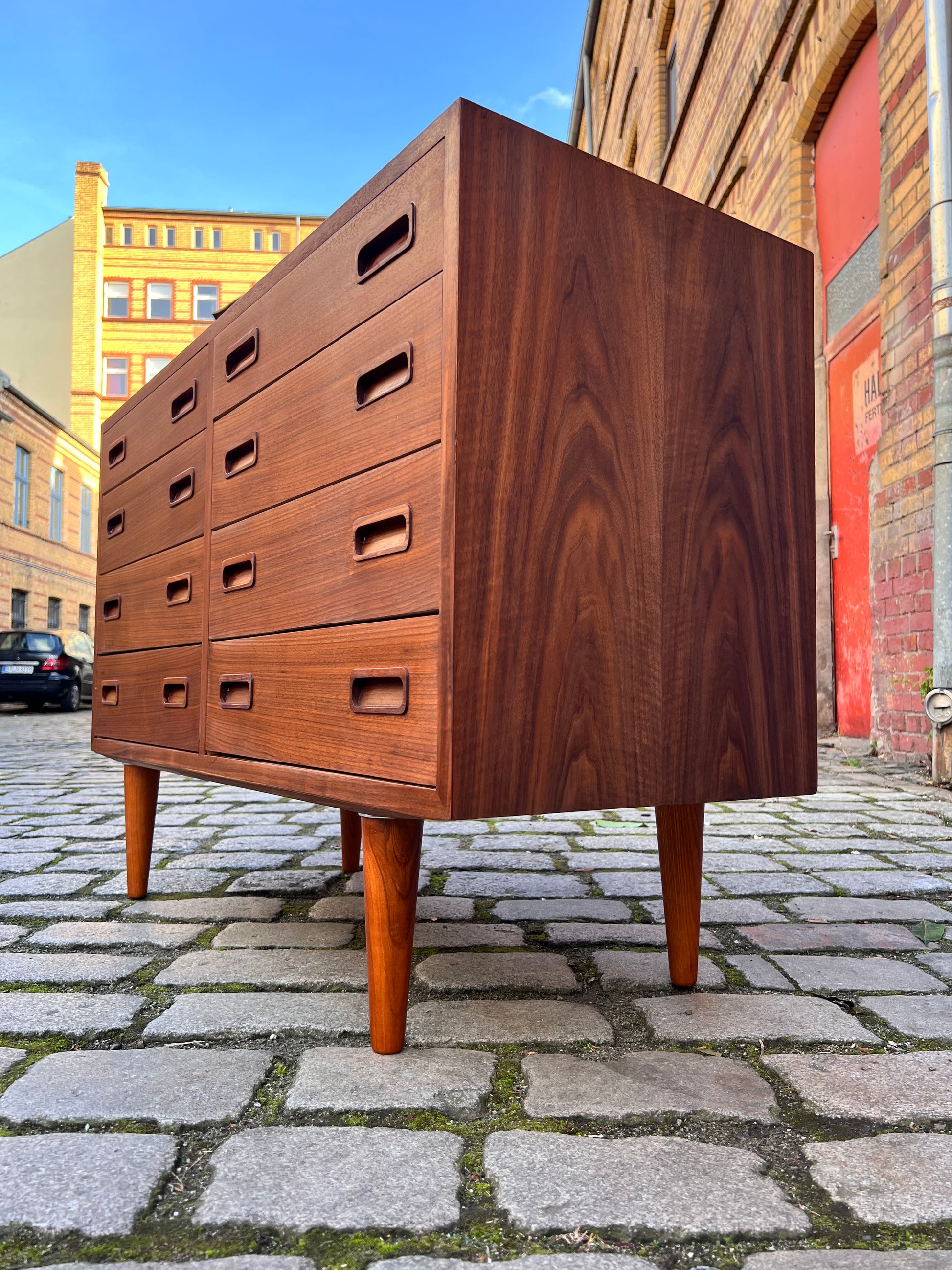 Doppelkommode Nussbaum von Carlo Jensen für Poul Hundevad
