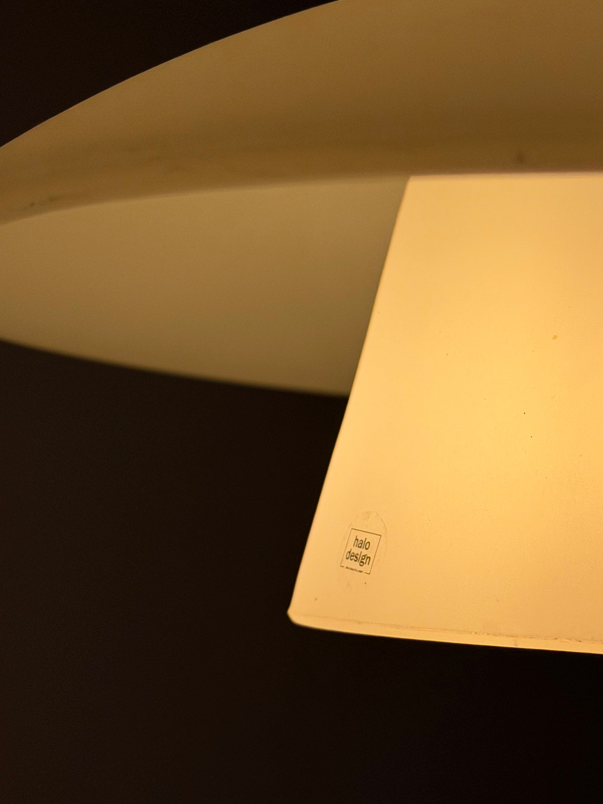Lamellenlampe Milchglas aus Dänemark
