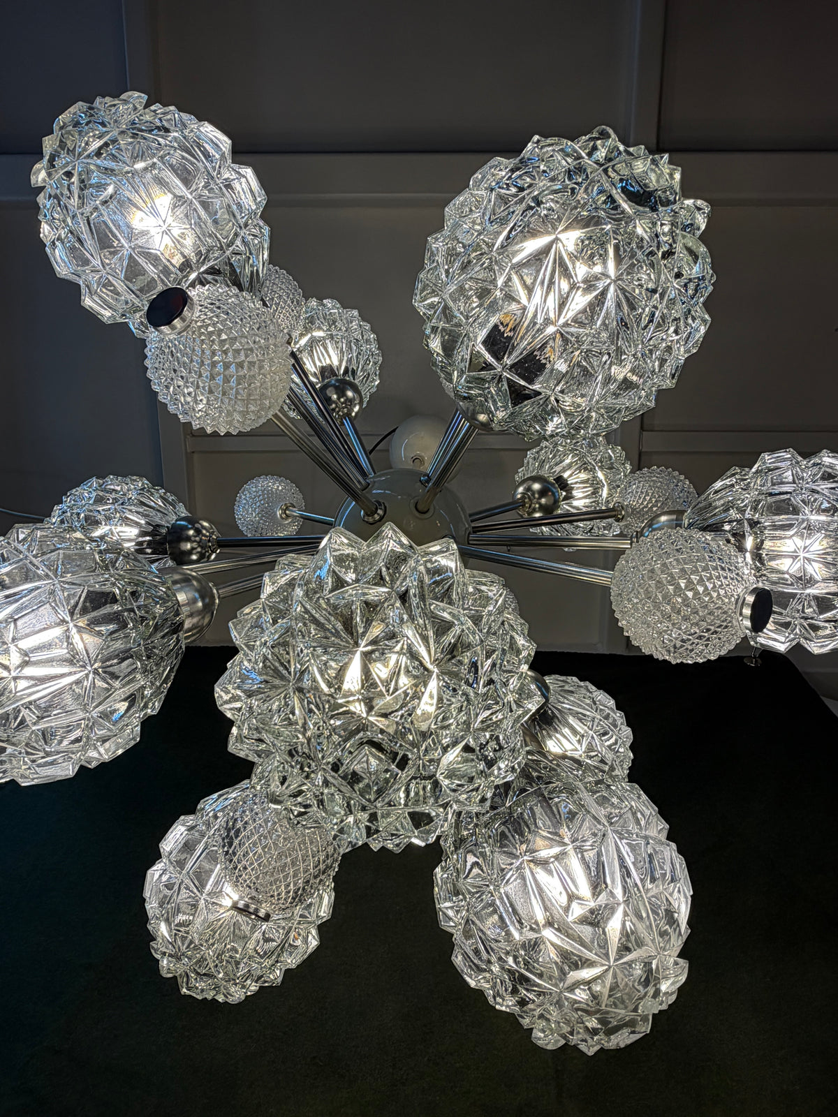Sputnik Kronleuchter von Elektrofém ISZ