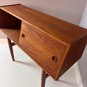 Kommode No. 31 Teak von Aksel Kjersgaard
