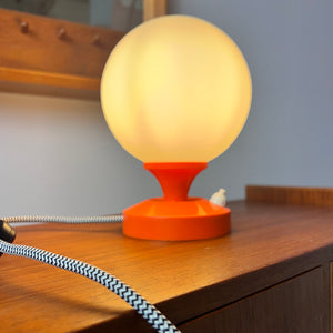Tischlampe Opalkugel