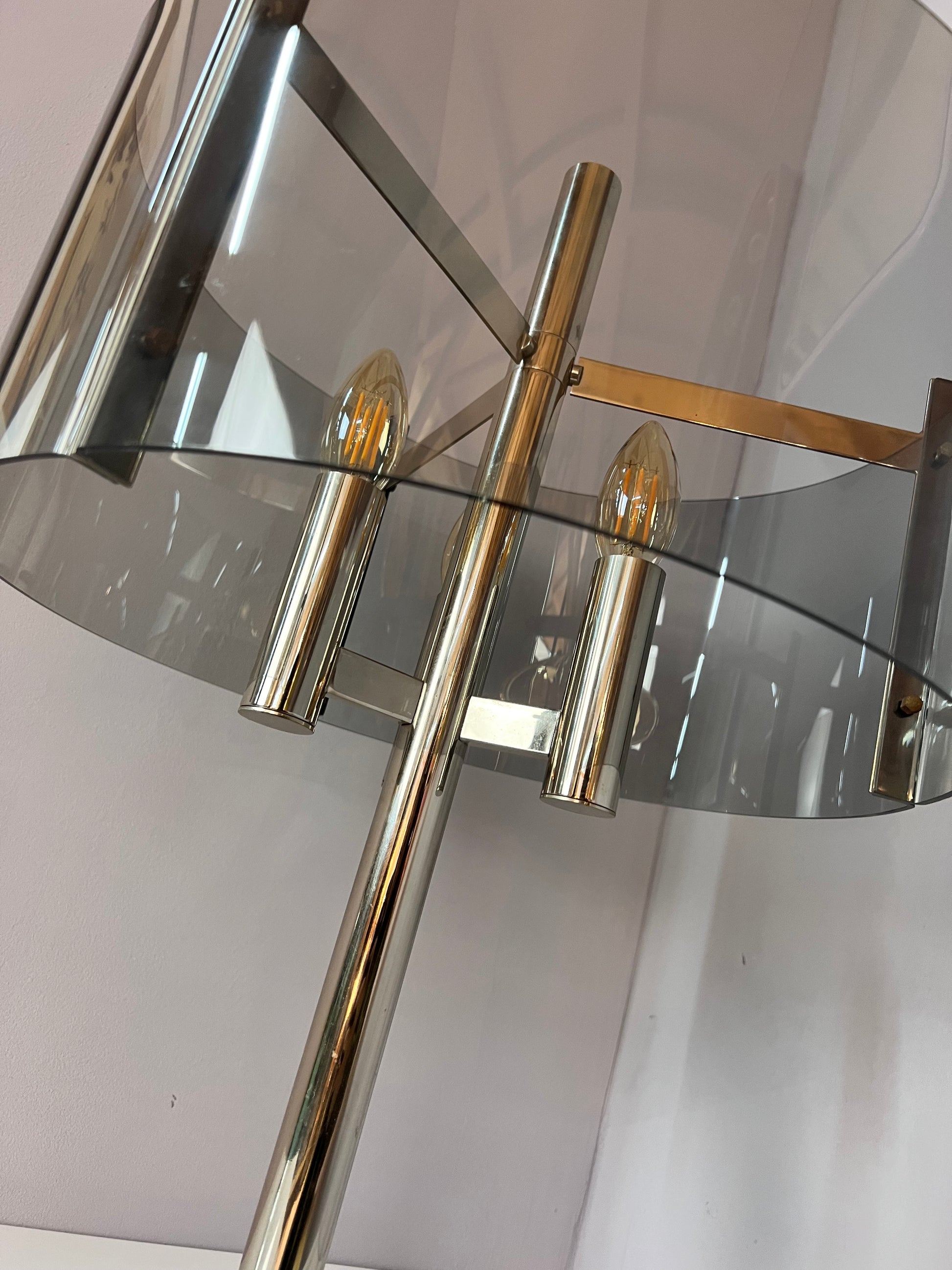 Tischlampe Chrom & Rauchacryl