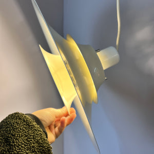 Dänische Lamellenlampe cremeweiss