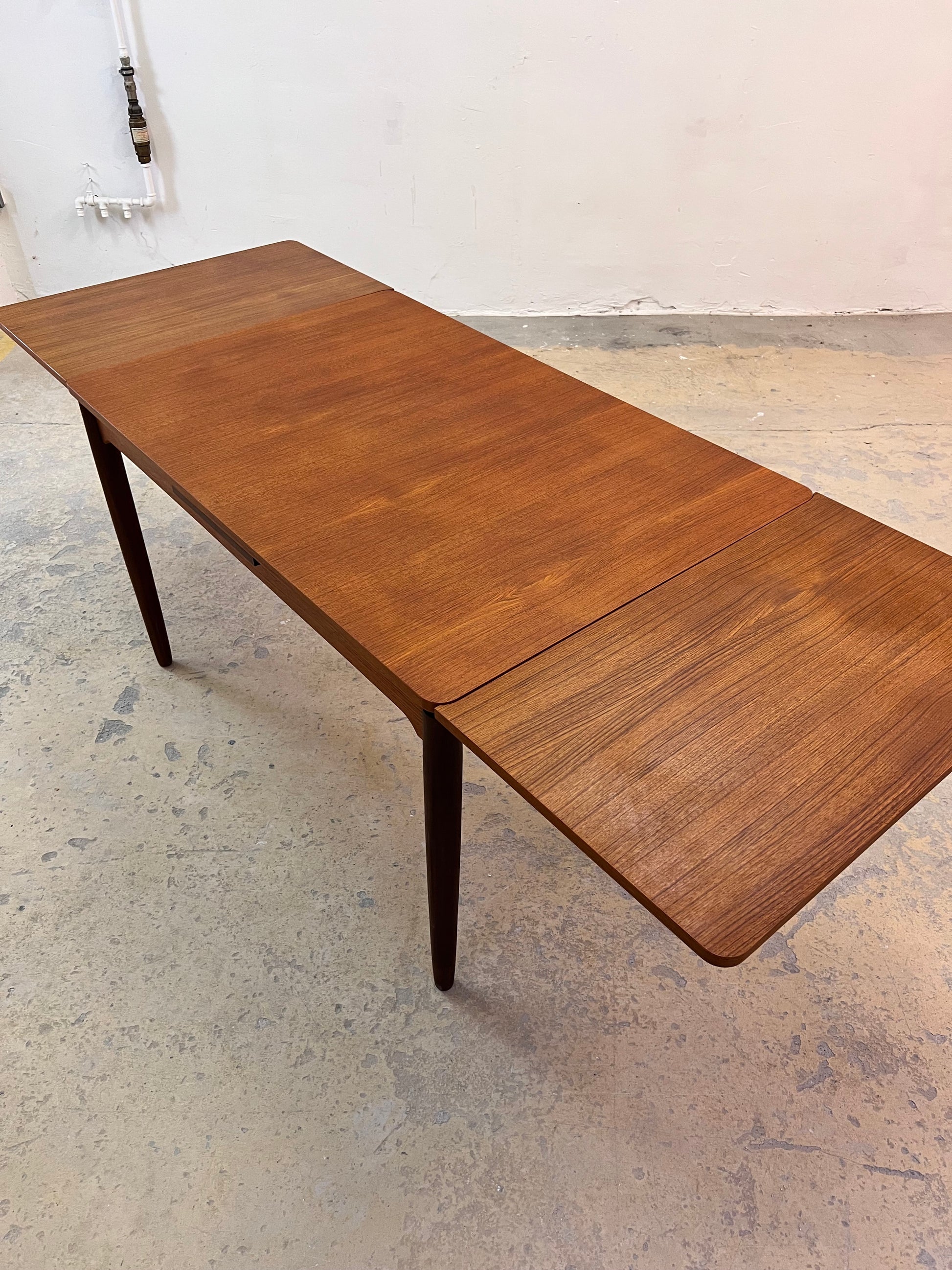 Ausziehbarer Esstisch Teak aus Dänemark