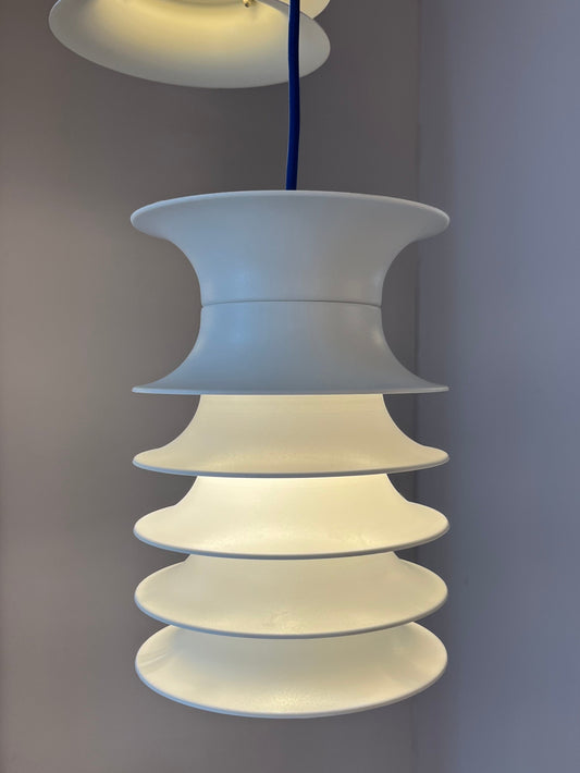 Lamellenlampe Strini weiß Kunststoff