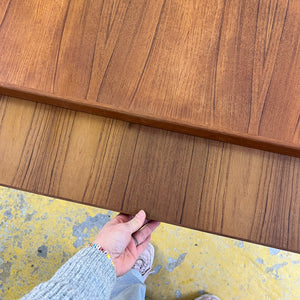 Ausziehbarer quadratischer Esstisch Teak von Vejle