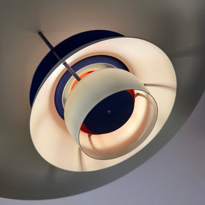 Lamellenlampe PH5 weiß von Poul Henningsen für Louis Poulsen