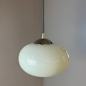 Hängelampe weiß Glas Chrom