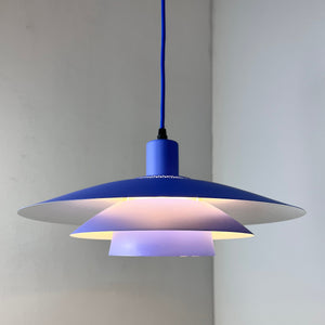 Lamellenlampe Donau blau von JEKA