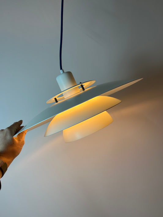 Lamellenlampe weiß aus Dänemark