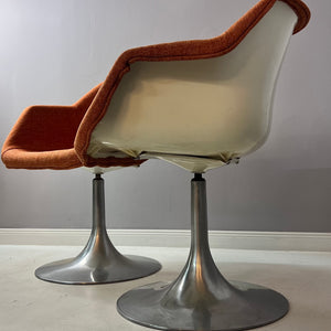Tulip Chair orange von Juch Dänemark