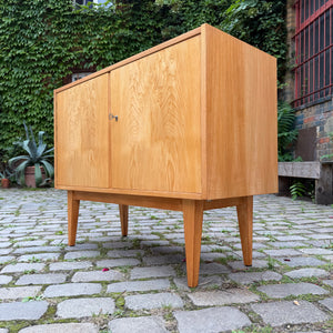 Kommode Typ 602/A Esche mit Schranktüren von Franz Ehrlich für Hellerau