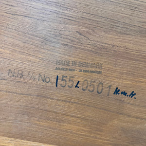 Esstisch Teak mit Metallbeinen von Niels Bach