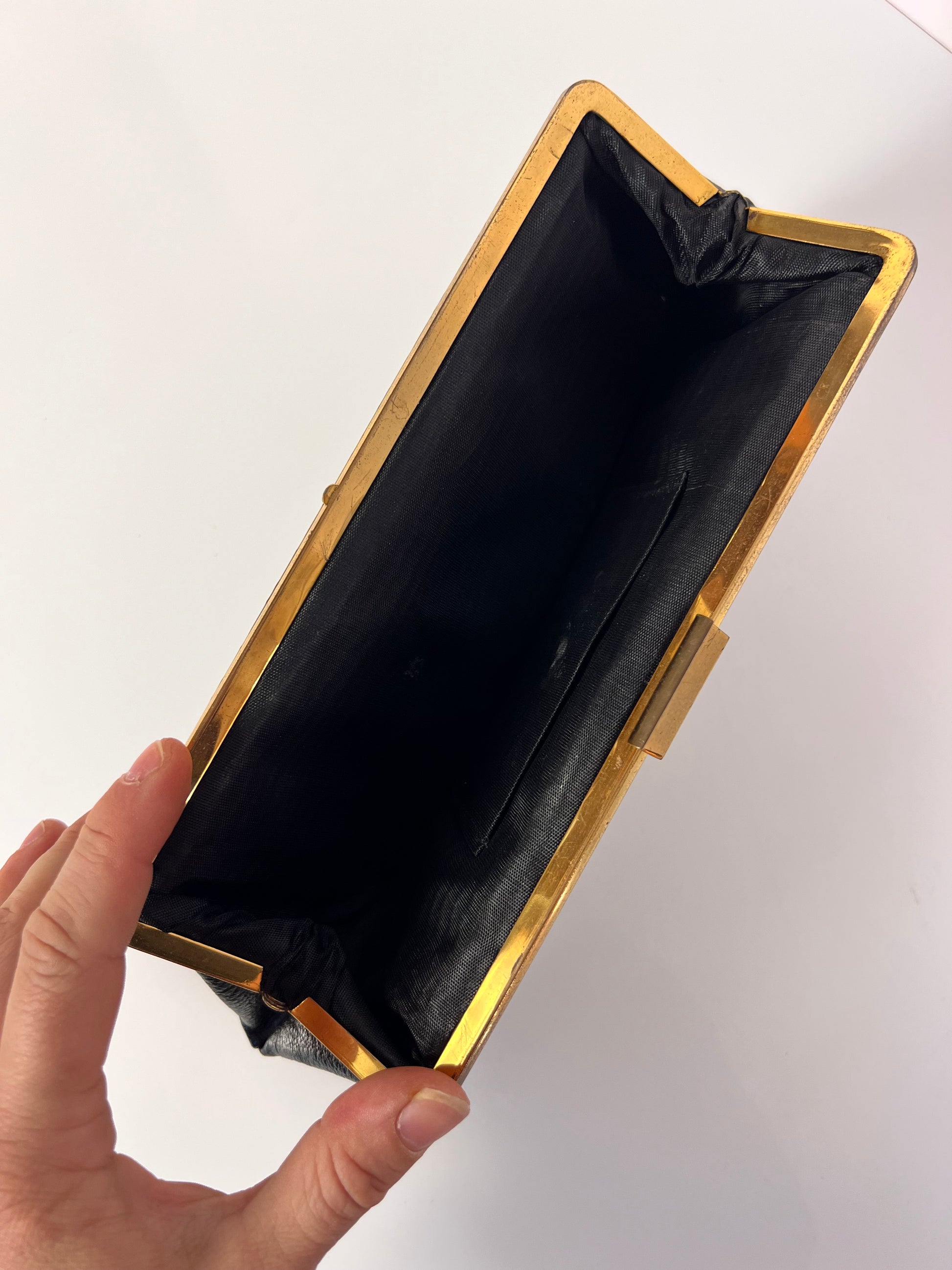 Tasche Echtleder schwarz & Messing KaDeWe 70er