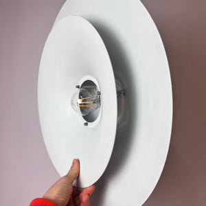 Lamellenlampe 'Radius' weiß von Erik Blaslev für Fog & Mørup