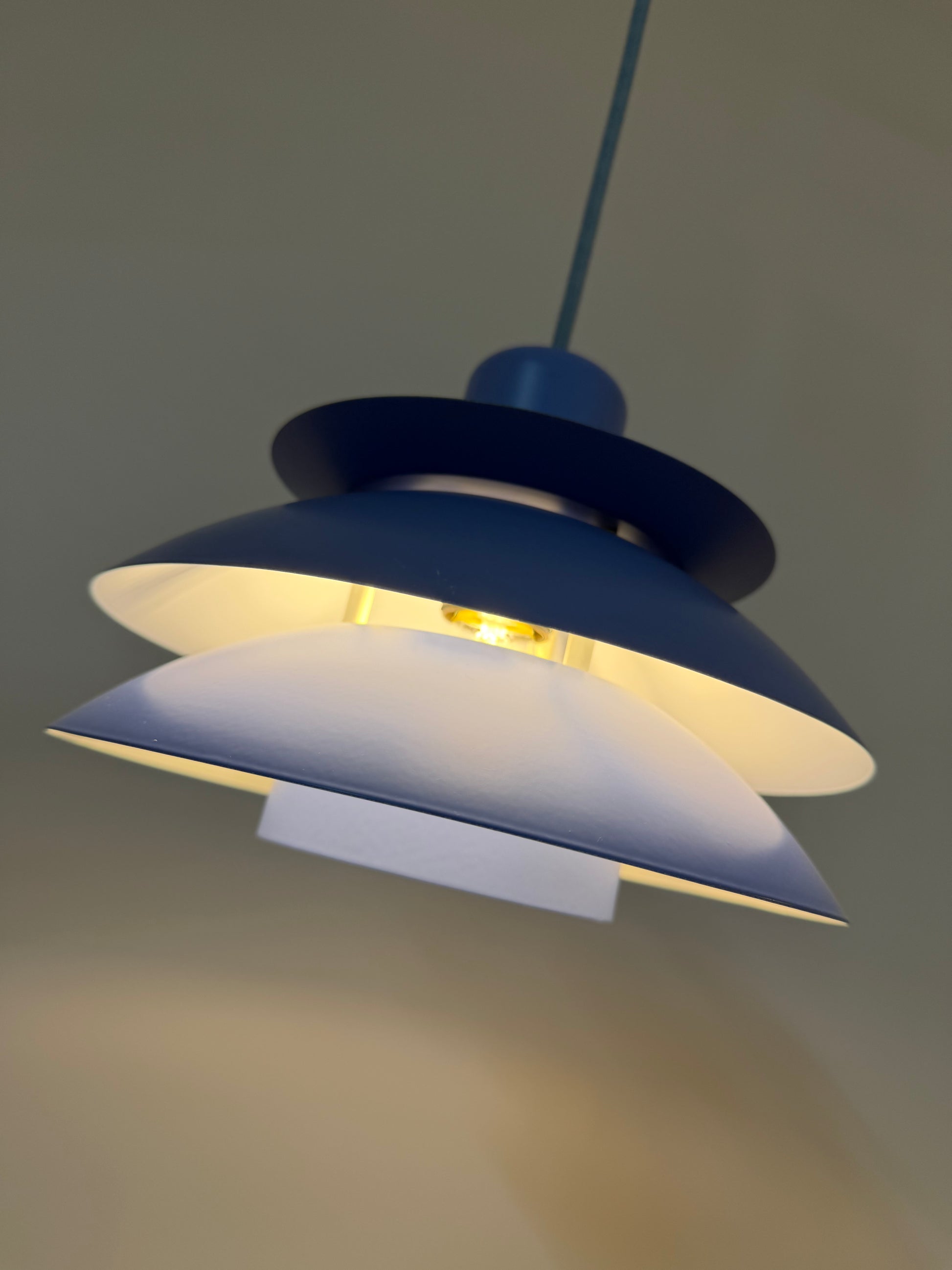 Lamellenlampe Typ 776 hellblau von Horn