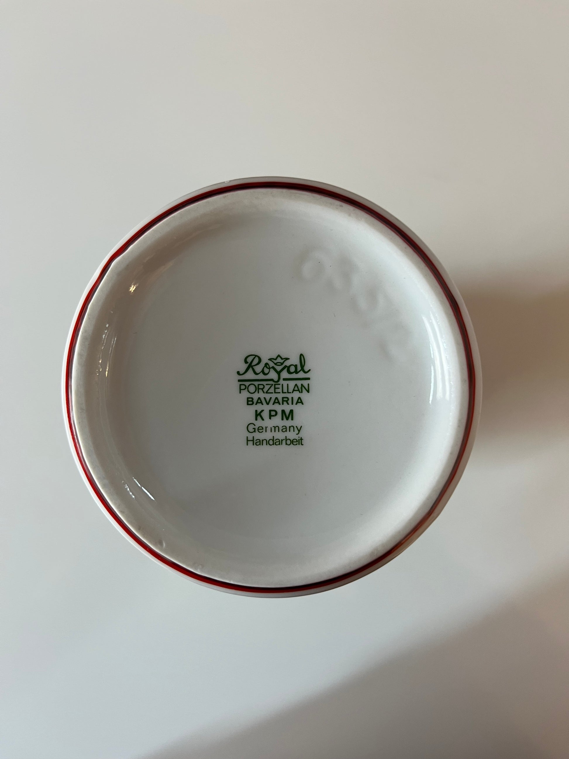 Vase 635/2 rot schwarz von Royal Porzellan Bavaria KPM