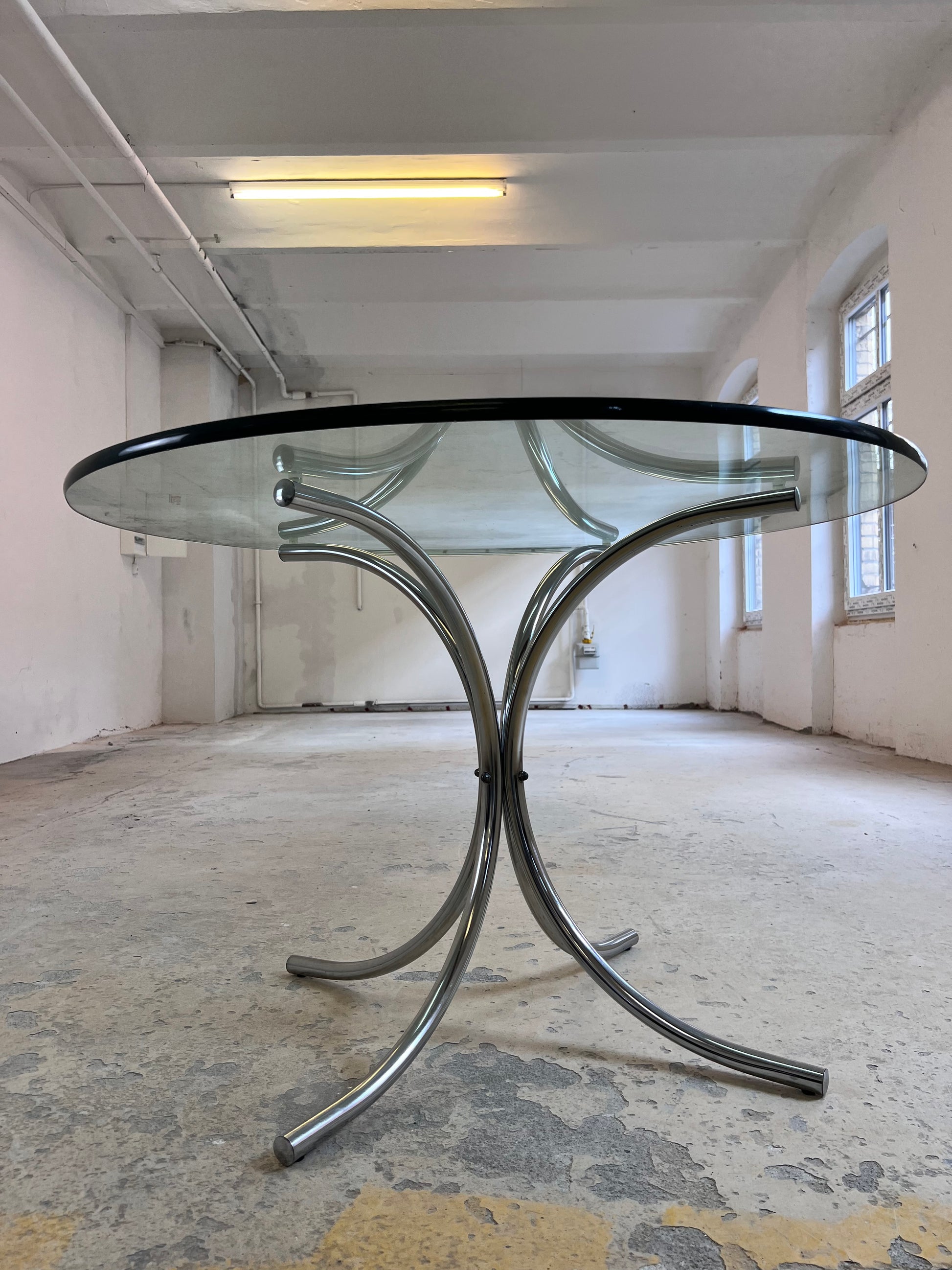 Runder Esstisch Glas & Chrom
