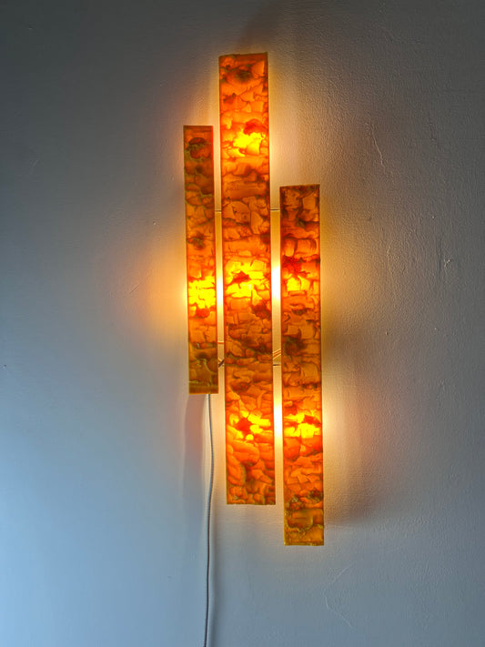 Wandlampe gelb von Uwe Mersch