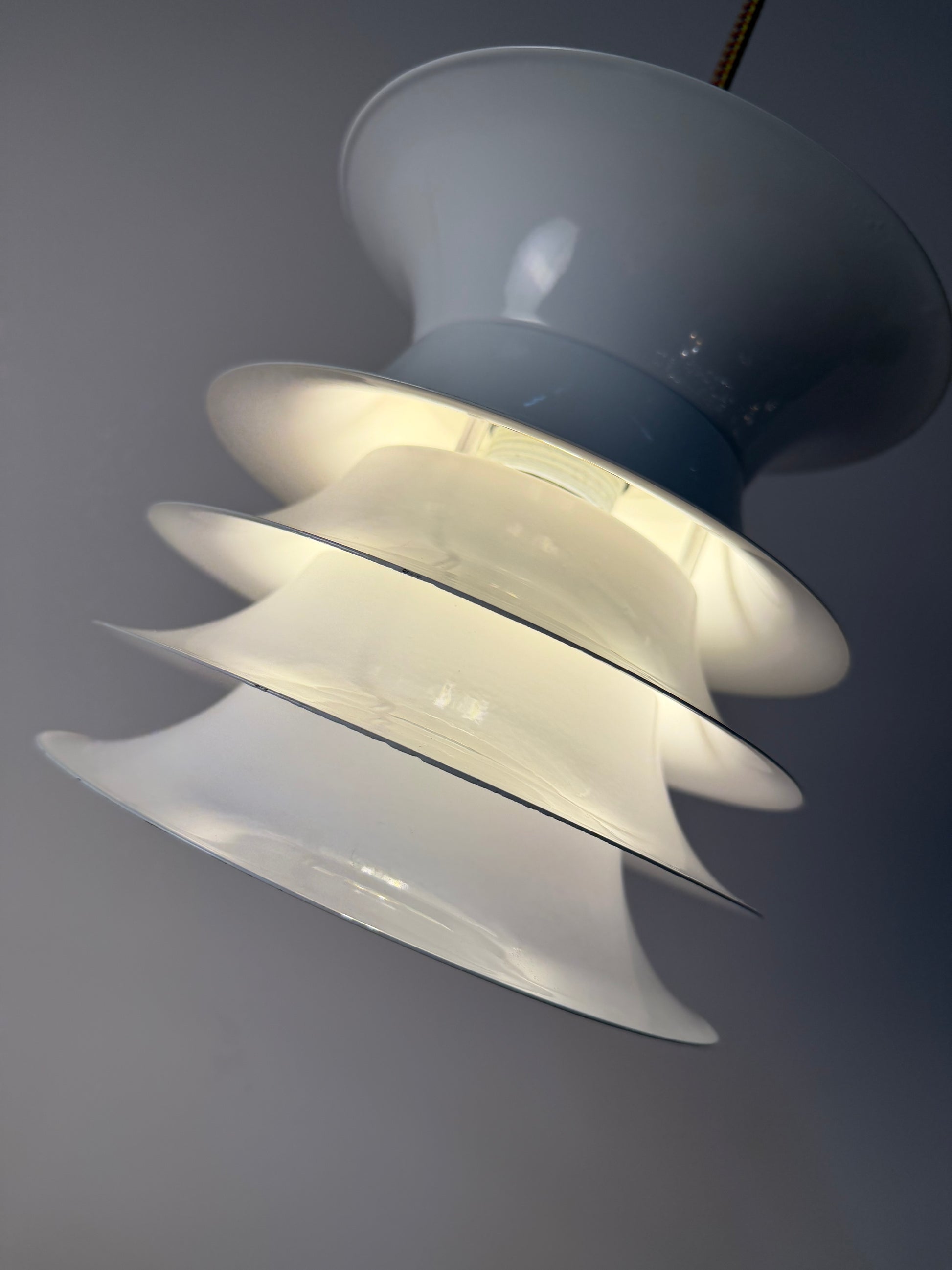 Lamellenlampe weiß aus Dänemark