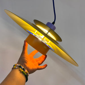 Lamellenlampe neu lackiert, Dänemark