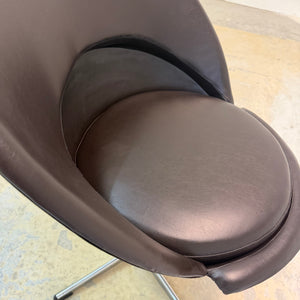 Cone Chair braunes Kunstleder von Verner Panton