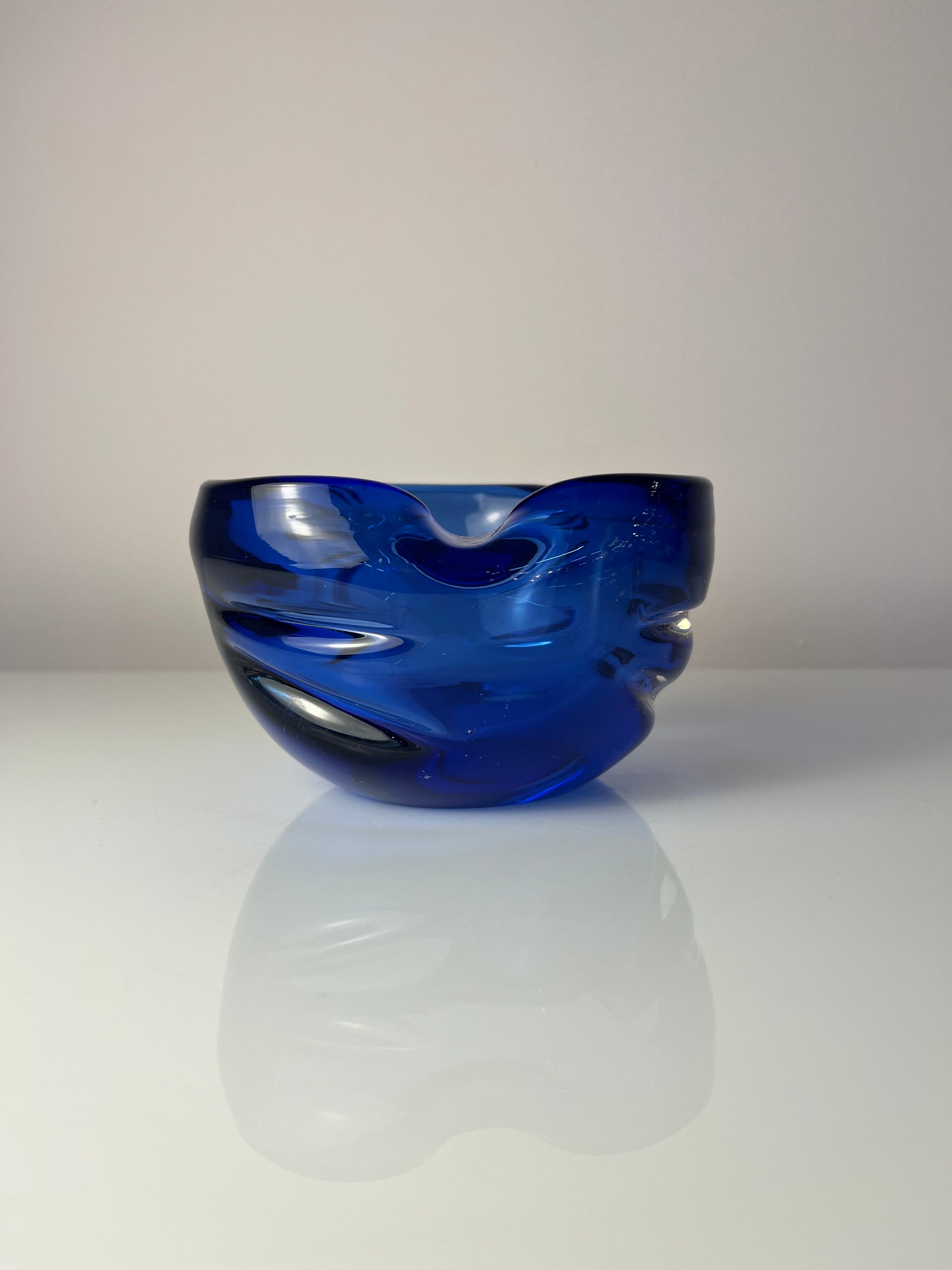 Aschenbecher blau Glas