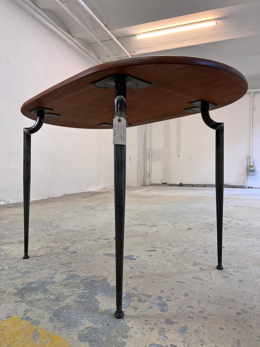 Esstisch Teak mit Metallbeinen von Niels Bach