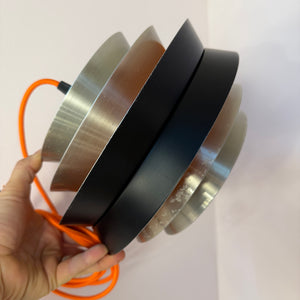 Lamellenlampe Trava silber schwarz orange von Carl Thore für Granhaga