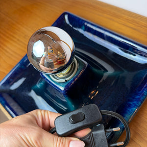 Quadratische Wandlampe blau Keramik von Hustadt Leuchten