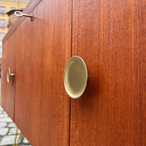 Sideboard Teak mit Fliesen und Schloss