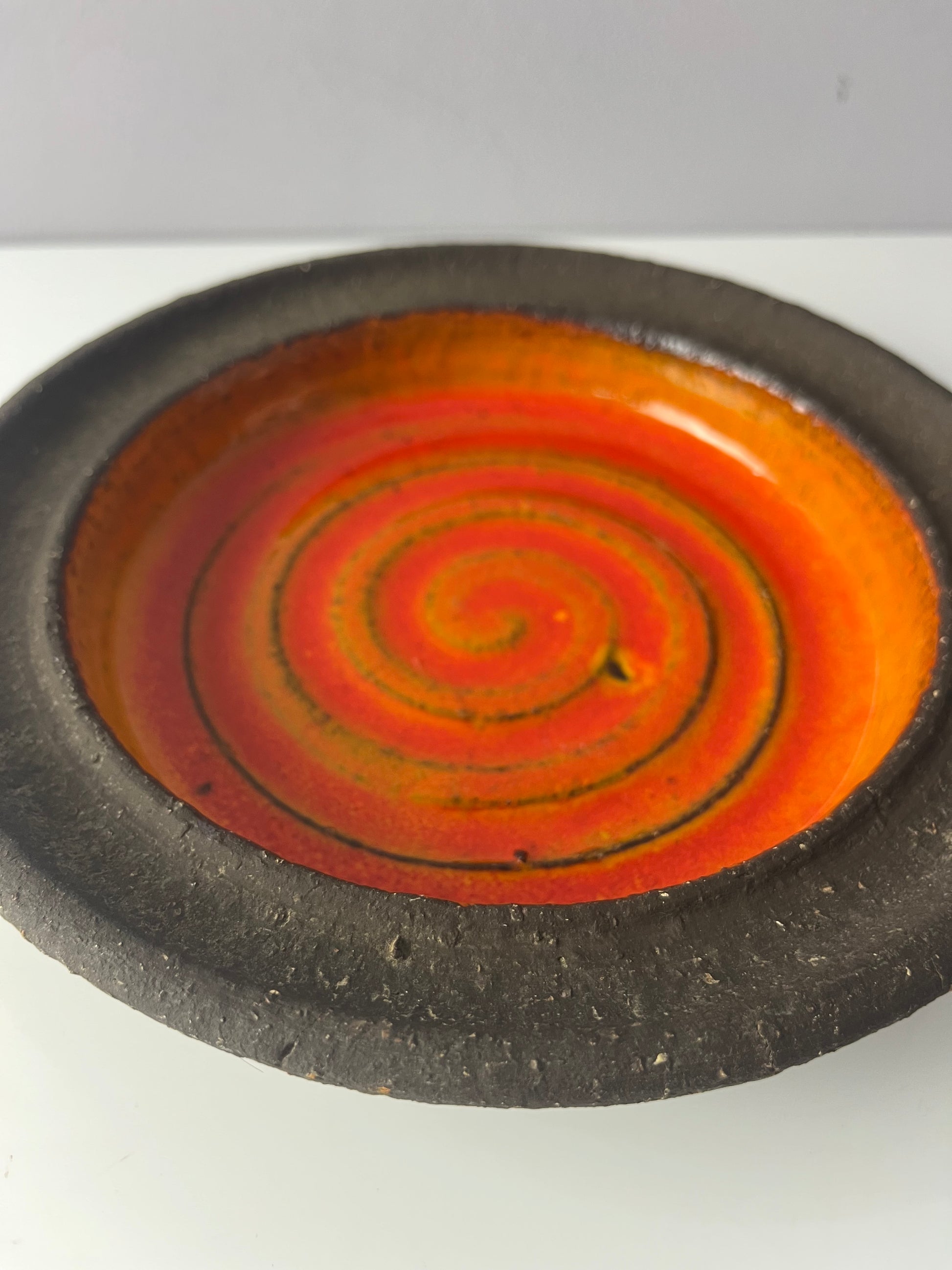 Schale orange Keramik von Ulrik Lundbergh, Ebeltoft