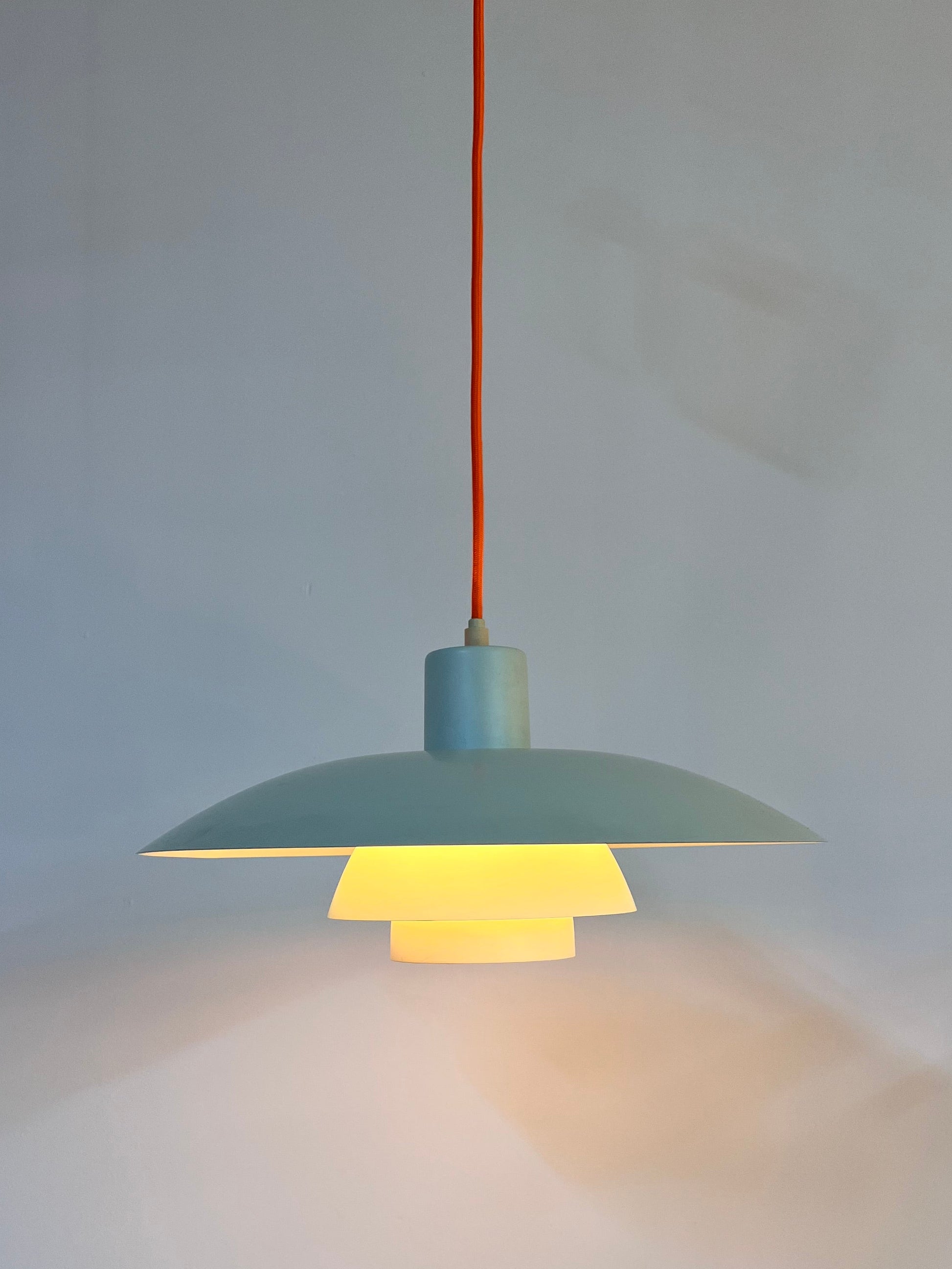 Lamellenlampe PH4 weiß von Poul Henningsen für Louis Poulsen